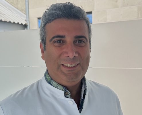 Bardia Bakhtiari 